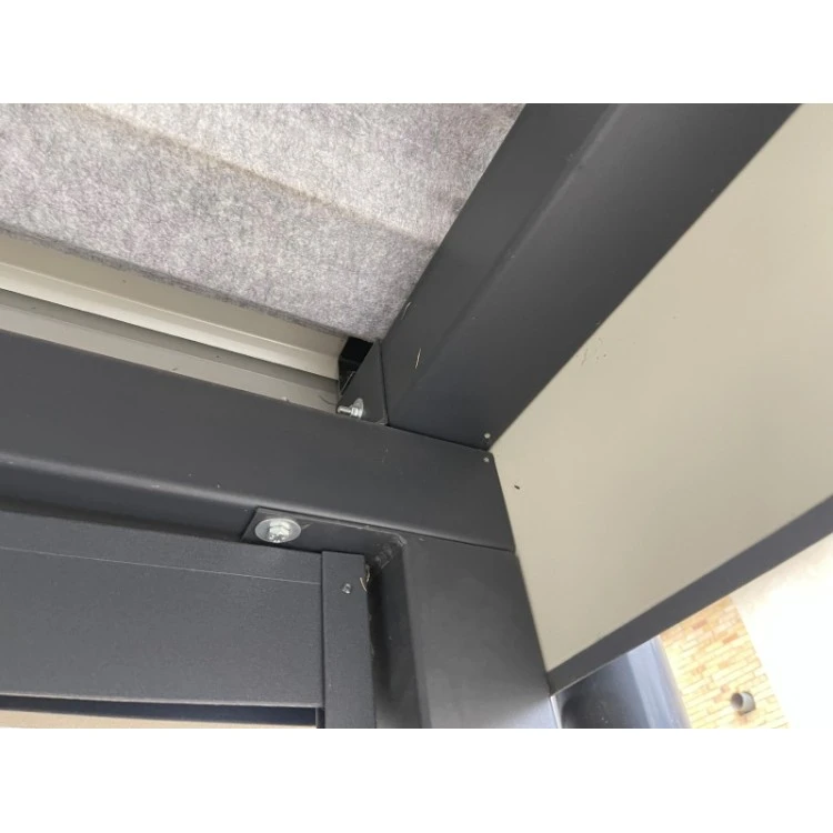 Tettoia per auto Carport in Acciaio 6x6m con pareti 2+0