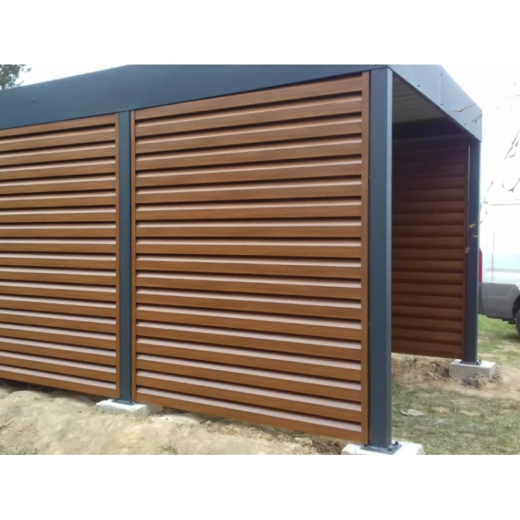 Tettoia per auto Carport in Acciaio 6x6m con pareti 1+0