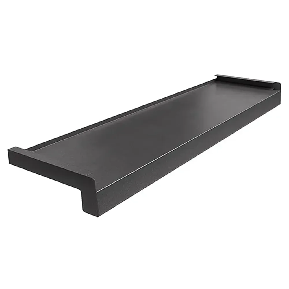 Davanzale esterno in acciaio colore Antracite RAL 7016 Sand Texture con tappi laterali