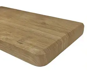Davanzale con fresatura tipo &ldquo;Medium&rdquo; con bordo pi&ugrave; arrotondato &ndash; finitura estetica e pi&ugrave; marcata del frontale.